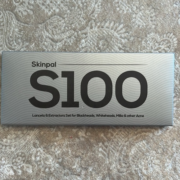 Brand New Skincare Set Tea Tree Oil Jade Facial Roller Acne Extraction Tool Kit - Picture 12 of 16